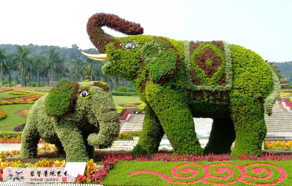 子母大象绿雕立体花坛